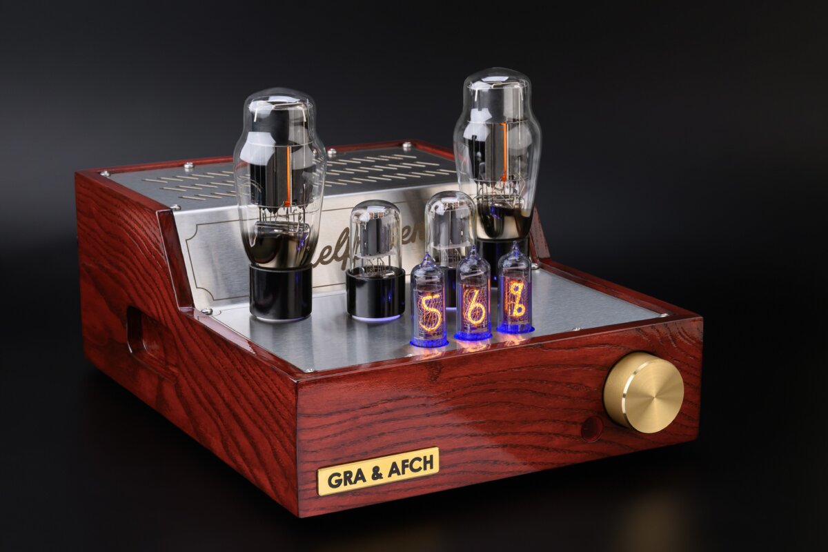 Vacuum Tube Amplifier with Nixie Indication – Melpomene VAT913