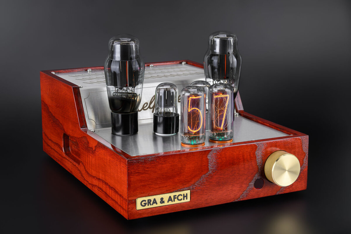 Stereo Tube Amplifier Melpomene VAT913-18