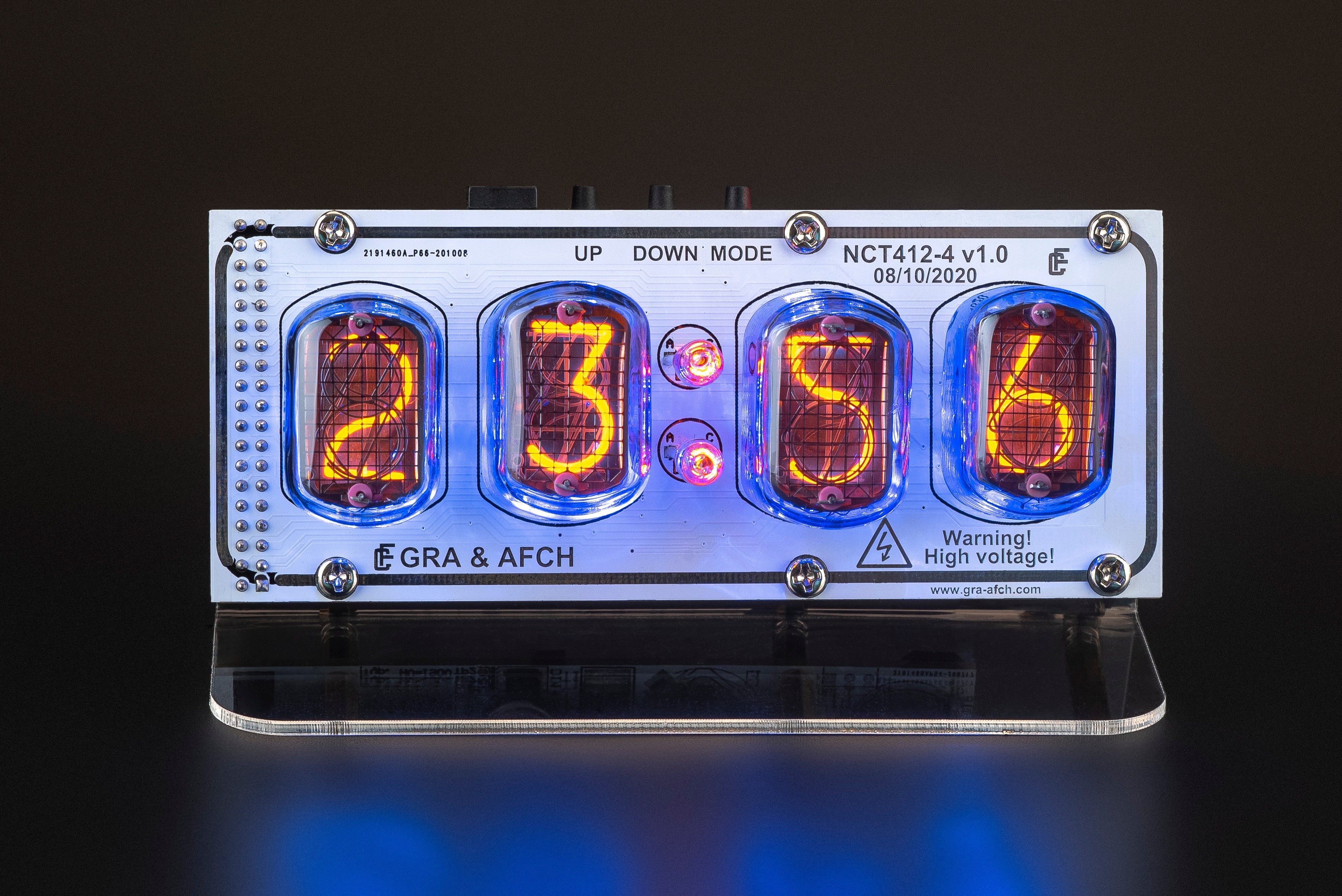 Full Color Rétroéclairage Clear Nixie Clock avec IN-12 Tubes 